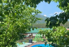 Коттедж Солнечная поляна в Республике Алтай