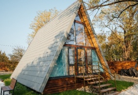 Глэмпинг Казачий двор в Краснодарском крае