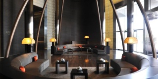 Dubai: Отель Armani