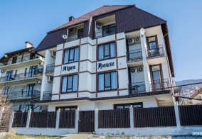 Отель Alpen House в Геленджике