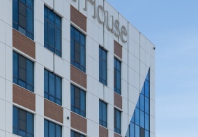 Отель Ambar House Hotel в Тольятти
