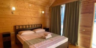 Гудаута: Гостевой дом Шезлонг