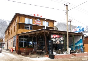 Отель Сказка снежных вершин в Архызе