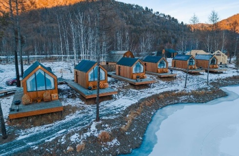 пос. Большое Голоустное: Глэмпинг Khan Glamping Goloustnoye