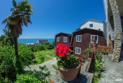 Лоо: Гостевой дом Гостевой дом