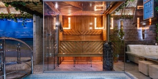 Екатеринбург: Отель Marins Park Hotel Екатеринбург