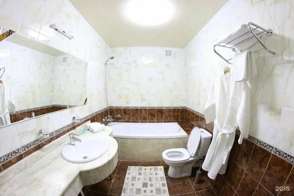 Sky Luxe Hotel