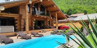 Красная Поляна: Отель Кедр 750