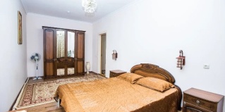 Ботлих: Отель Амбо