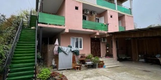 Лоо: Гостевой дом Диана