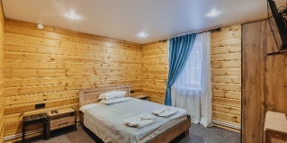 Манжерок: Гостевой дом Гранд Алтай Манжерок