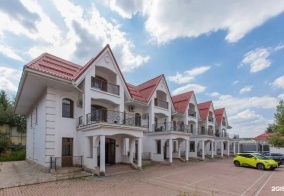 Отель Five Villas Hotel в Алматы