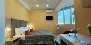 Агой: Отель Море