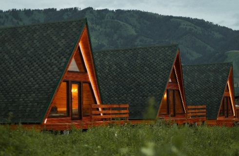 с. Усть-Кокса: Турбаза Долина