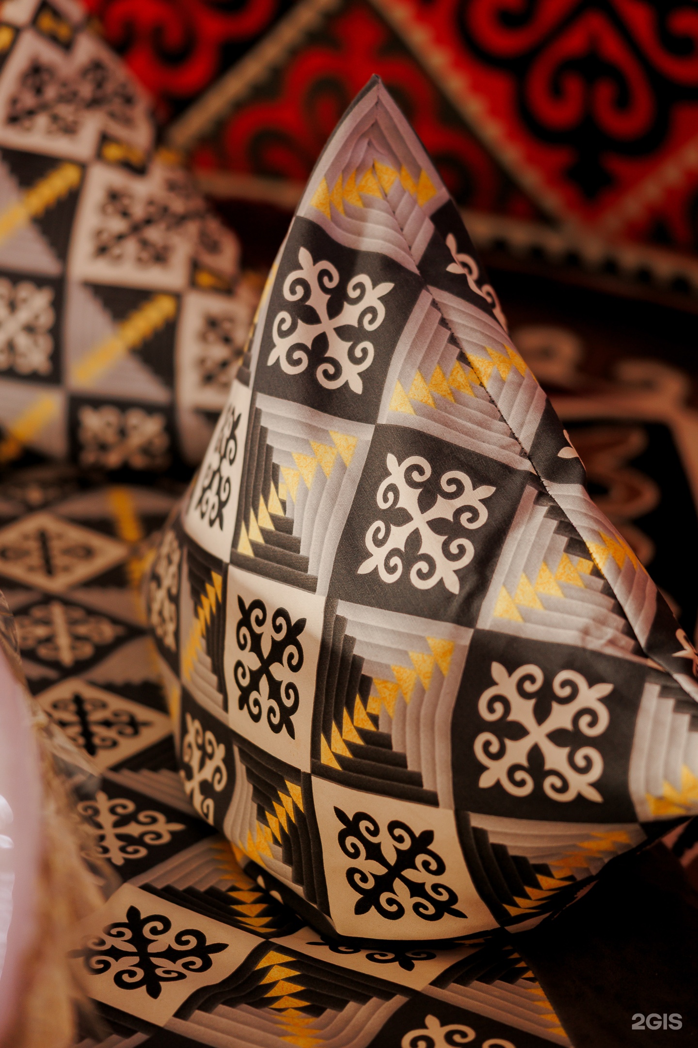 Sak Monshasy