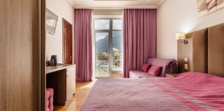 Архыз: Гостевой дом Версаль