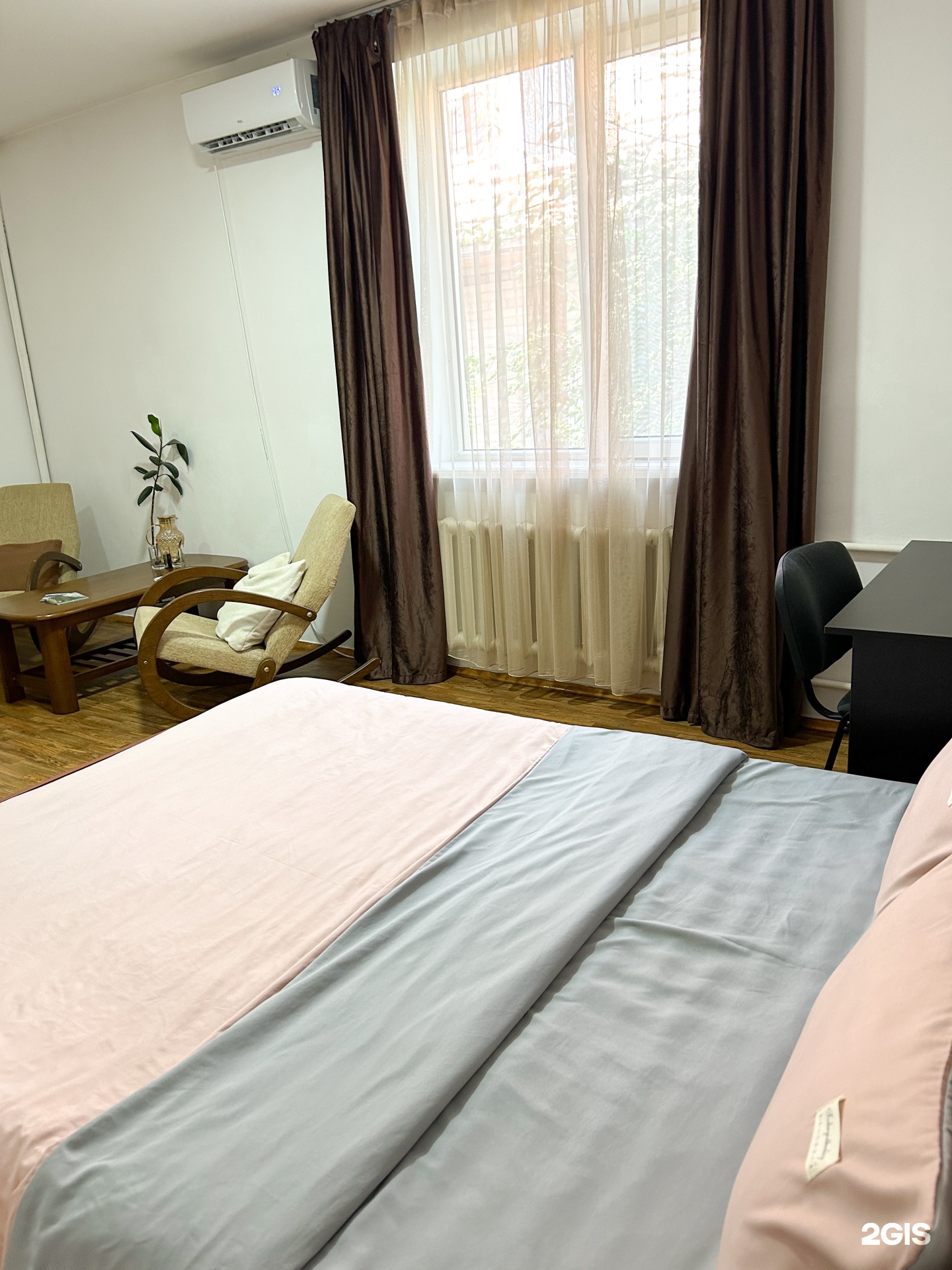 Хостел Cats&Beds hostel в Бишкеке