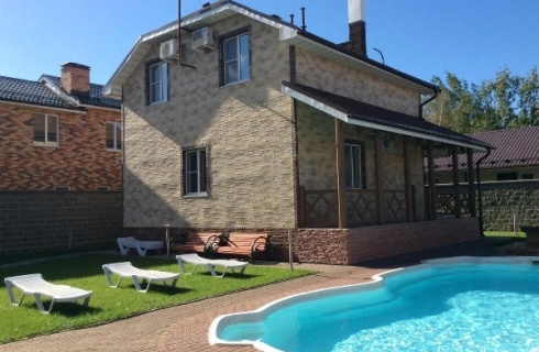 д. Старосъяново: Гостевой дом Пилот