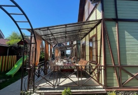 Отель Greenwood в Кучугурах