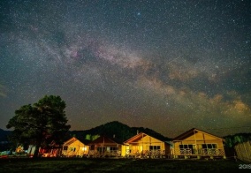 Коттедж Greenwood в Республике Алтай