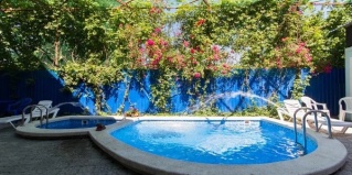 Архипо-Осиповка: Отель Парус