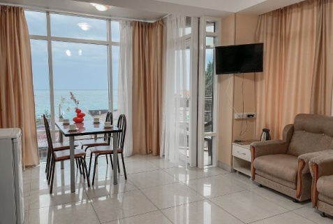 Сириус: Отель Анна Мария