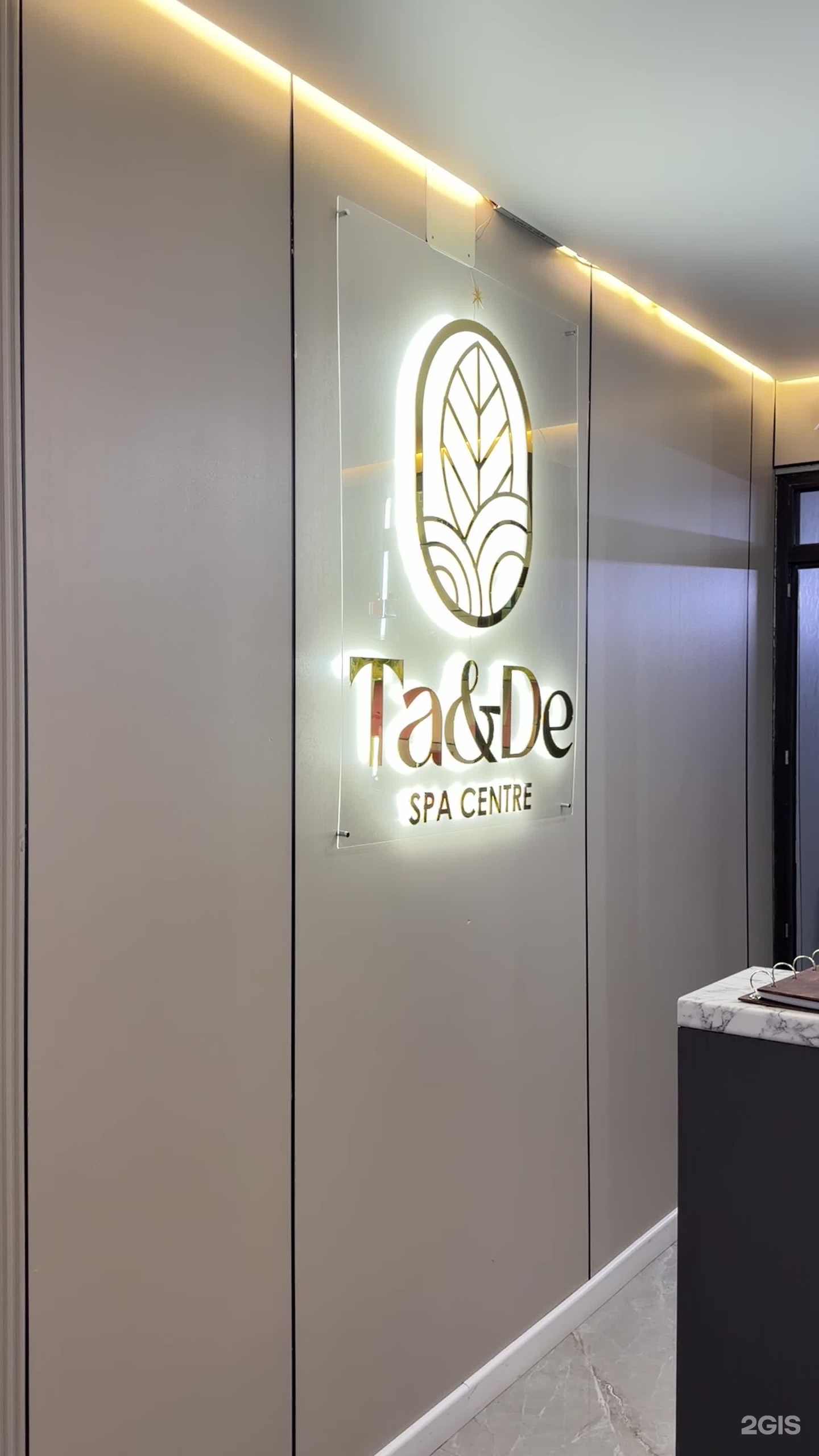 Ta & De